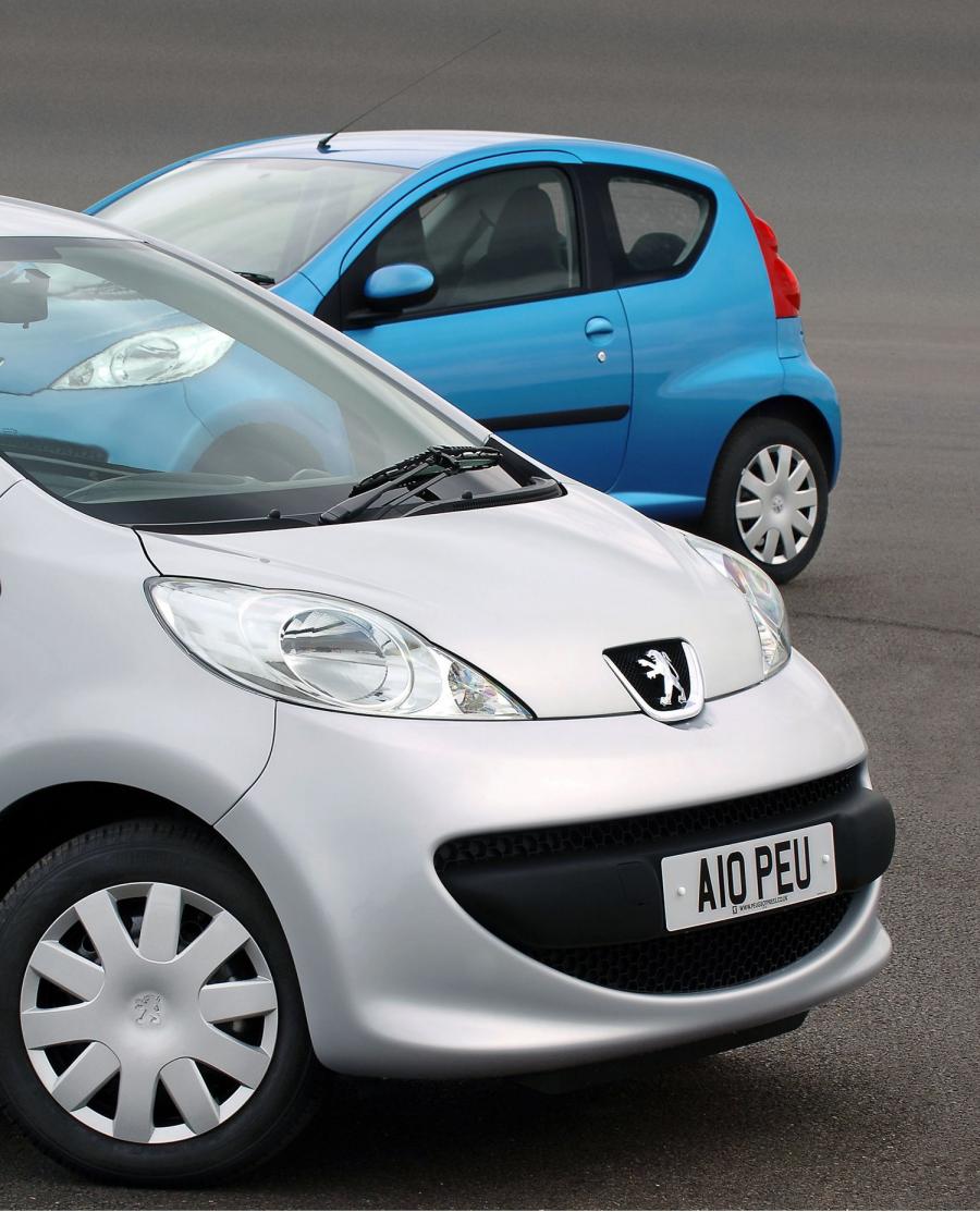  Peugeot 107 2006 года  (фото 17 из 48)